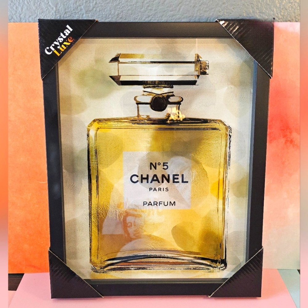🥂 Crystal Luxe NWT- Chanel No. 5 Perfume Bottle Wall Art Framed Print